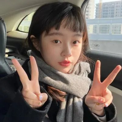 公寓里的两个女人